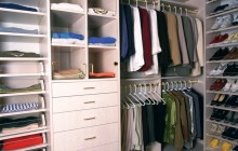 Walk-In Closet 2